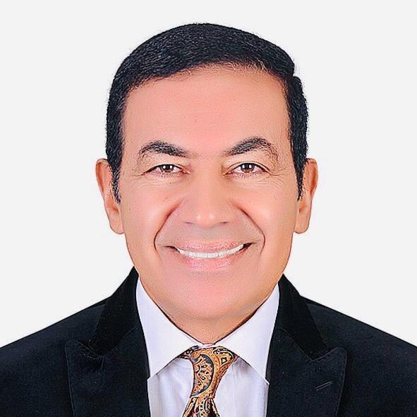 إختيار العالم د .محمد الفار رئيسا لمؤتمرين عالميين للسرطان بألمانيا كإنجاز علمي جديد عالمي للجامعه